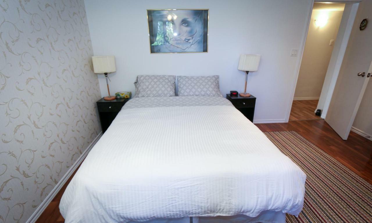 Crysler Cedar Drive Inn מראה חיצוני תמונה